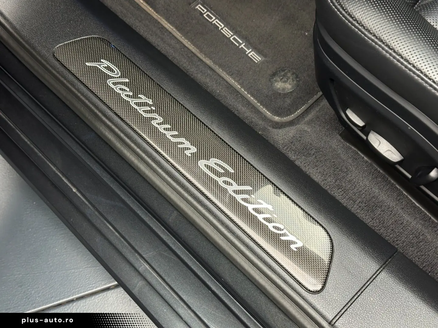 PORSCHE Panamera 4 E-Hybrid Platinum Edition CARBON 21Zo