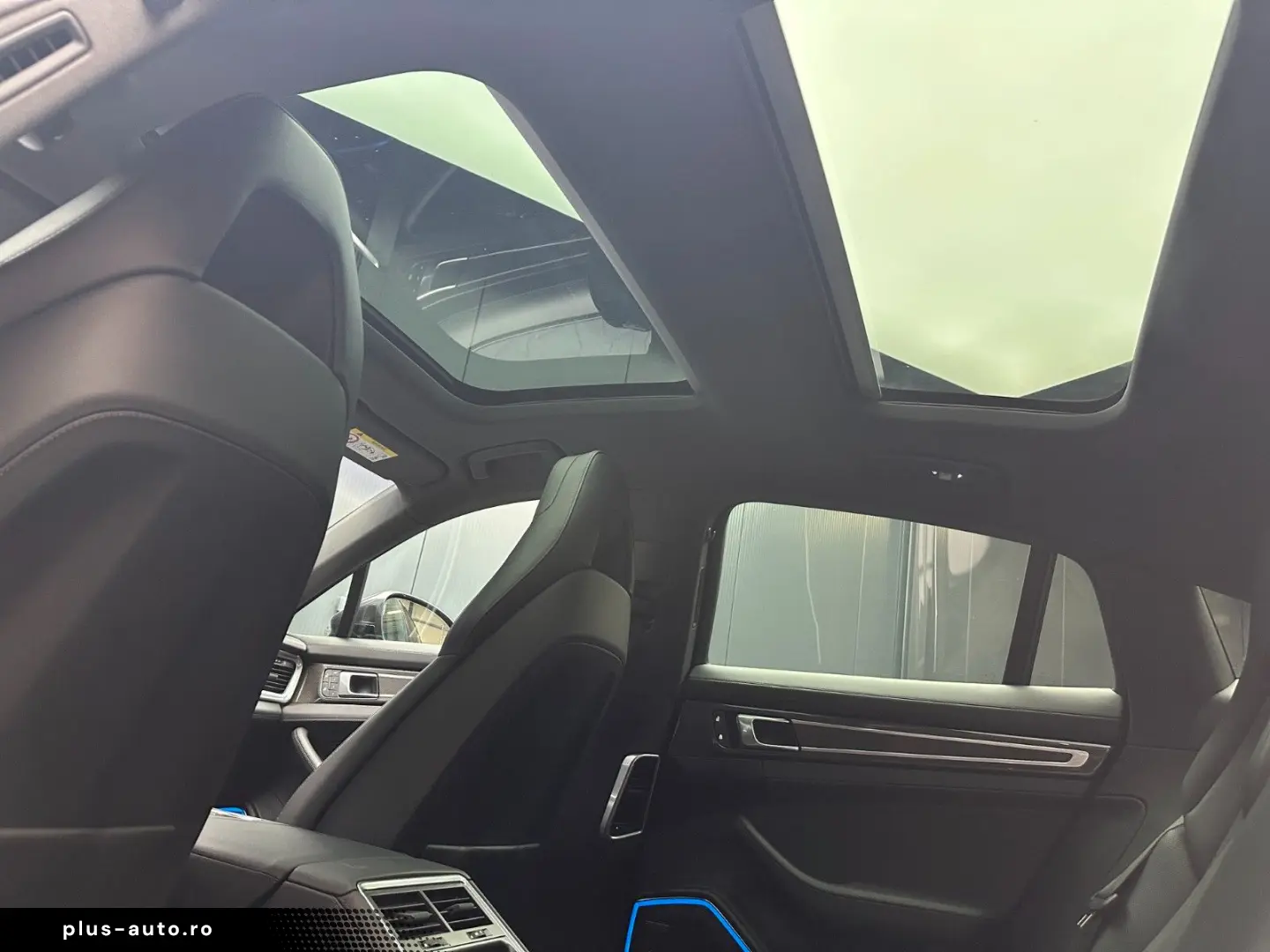 PORSCHE Panamera 4 E-Hybrid Platinum Edition CARBON 21Zo