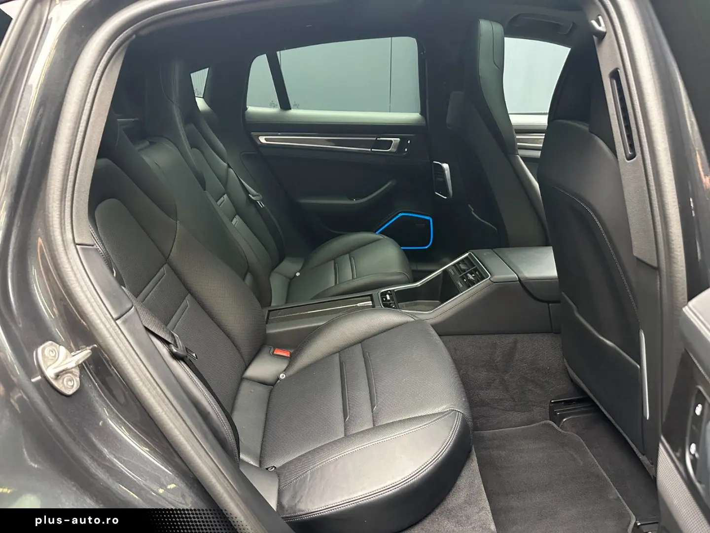 PORSCHE Panamera 4 E-Hybrid Platinum Edition CARBON 21Zo