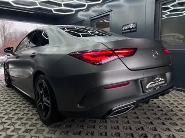 MERCEDES-BENZ CLA 180d Coupé AMG NIGHT DISTR KAM PANO