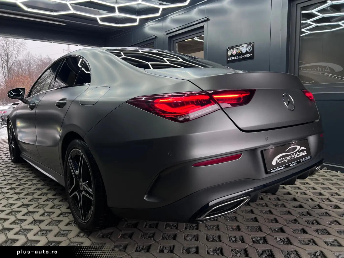 MERCEDES-BENZ CLA 180d Coupé AMG NIGHT DISTR KAM PANO
