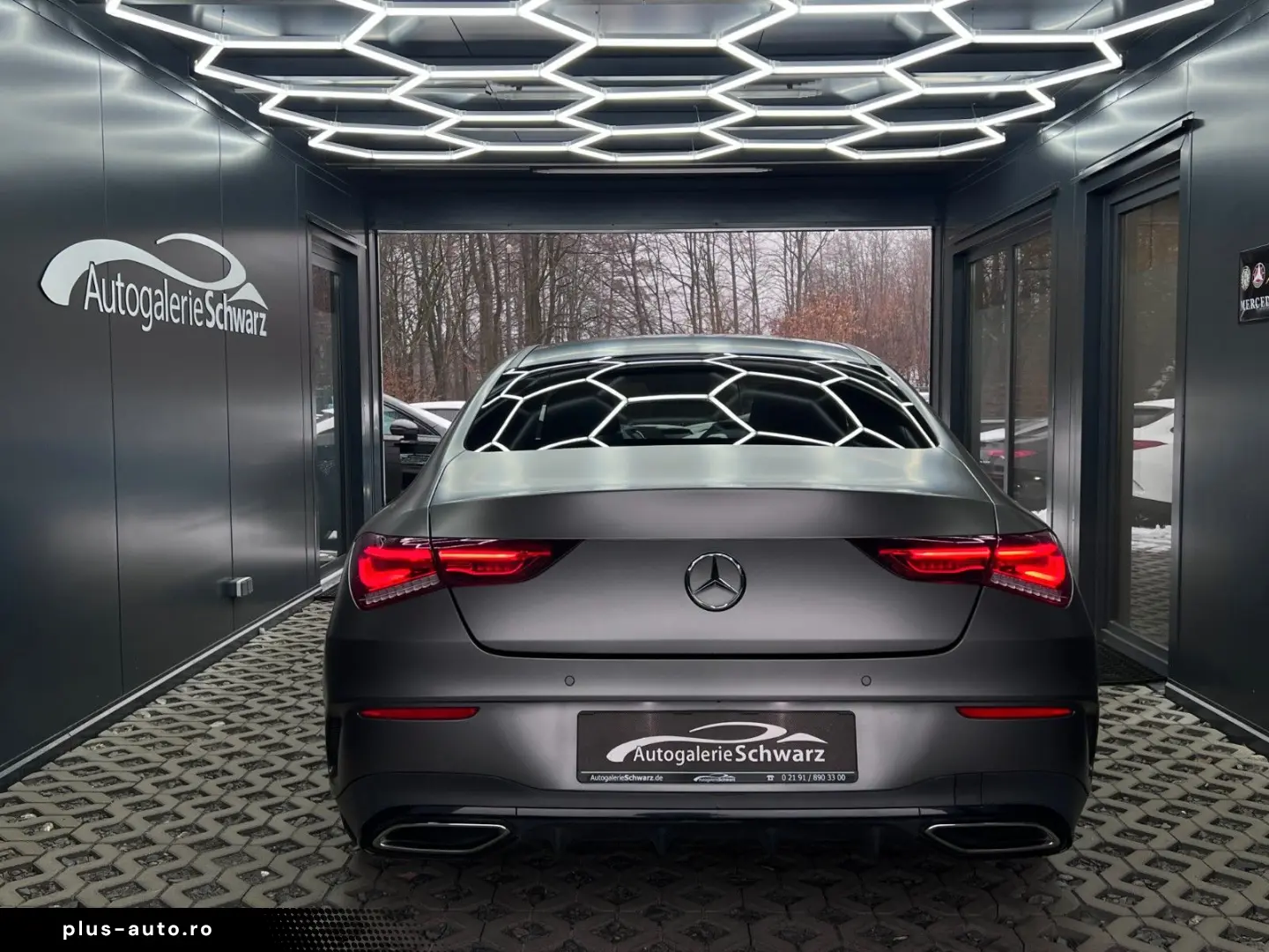MERCEDES-BENZ CLA 180d Coupé AMG NIGHT DISTR KAM PANO