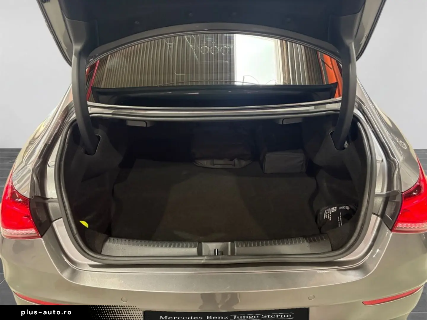 MERCEDES-BENZ CLA 250 e Coupé AMG DISTR 360  MEMO KEYL