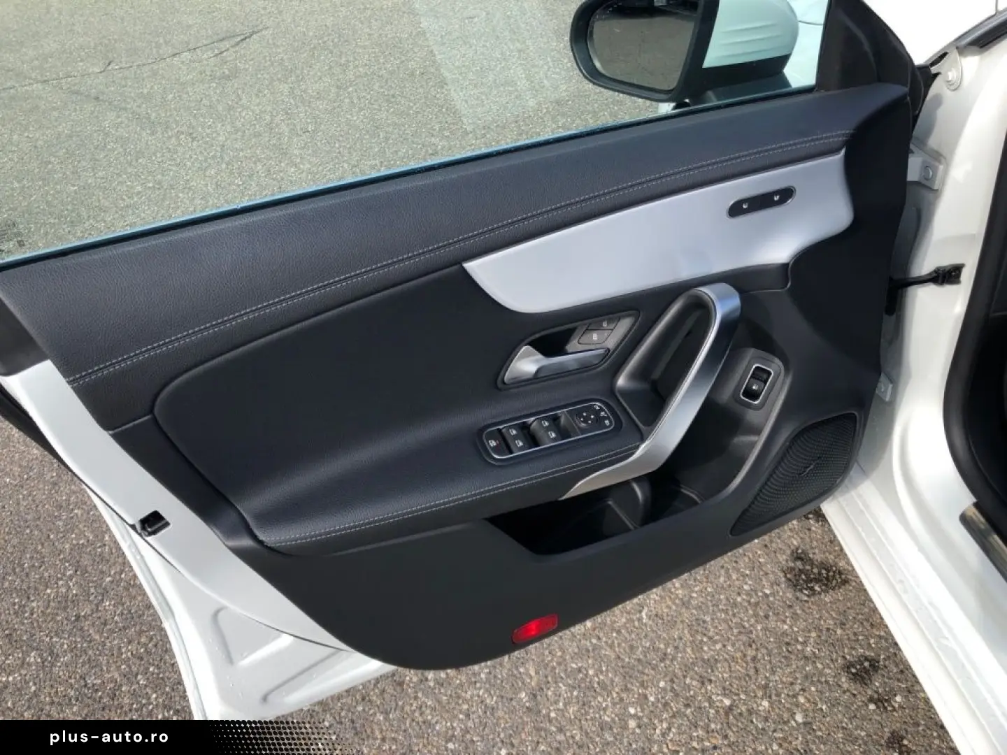 MERCEDES-BENZ CLA 250 e Coupe AMG AMG MBUX MBeam Fahrassist