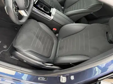 MERCEDES-BENZ C 300 AMG Advanced Night
