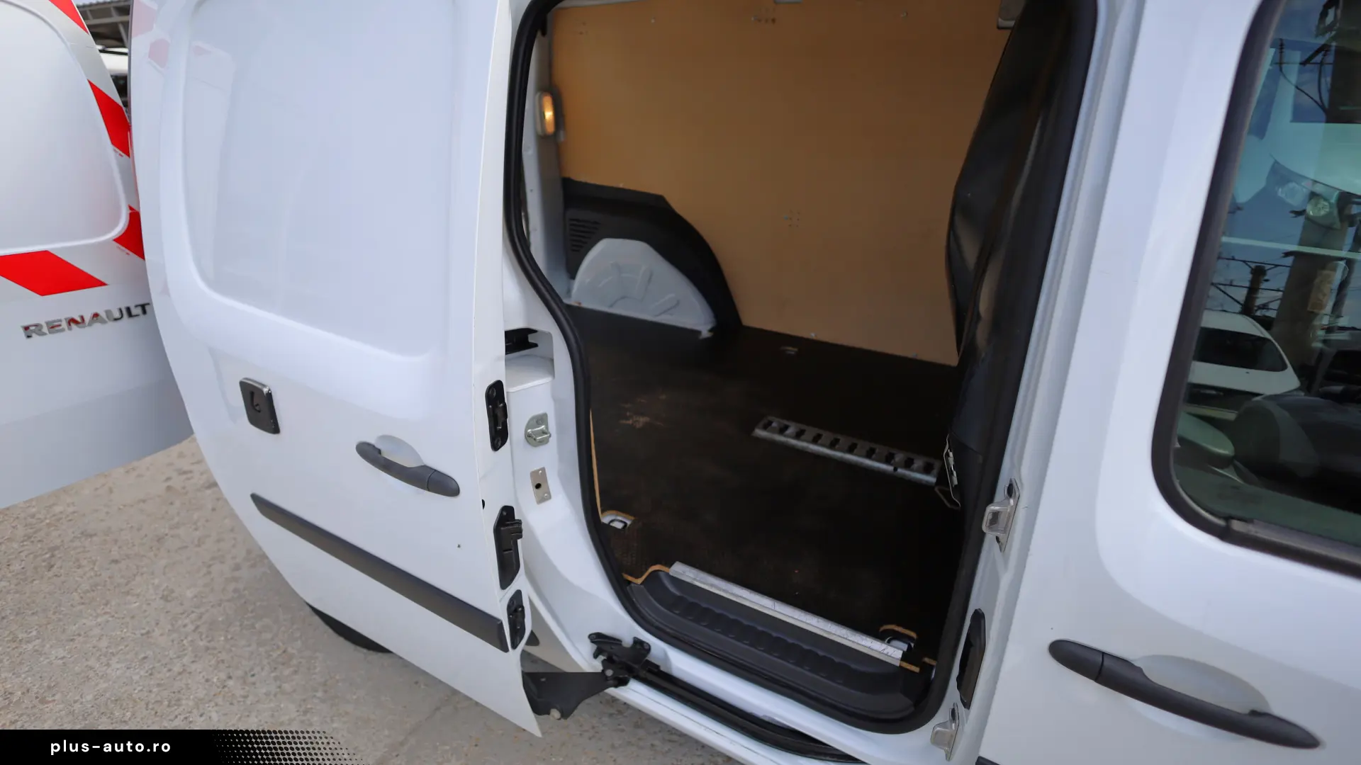 Renault Kangoo Maxi L2H1 1.5D 95CP