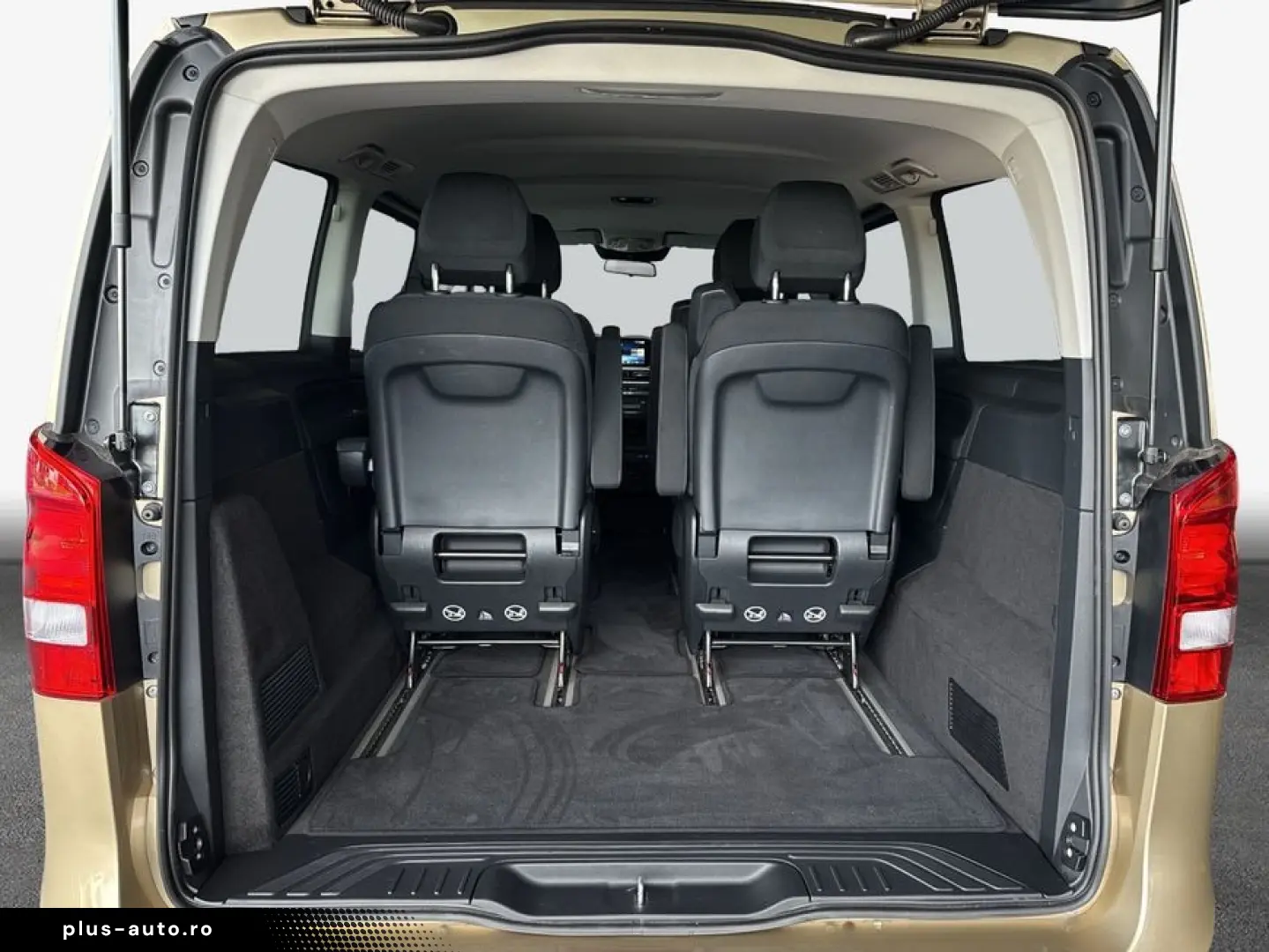 MERCEDES-BENZ V 220 lang