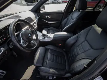 BMW M340d xDrive Touring  Pano  Head-Up  H K  Led