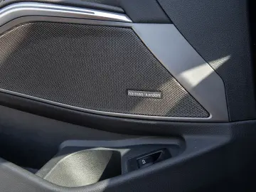 BMW M340d xDrive Touring  Pano  Head-Up  H K  Led