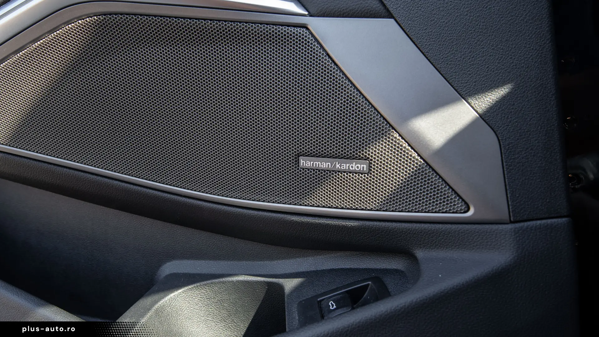 BMW M340d xDrive Touring  Pano  Head-Up  H K  Led