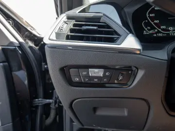 BMW M340d xDrive Touring  Pano  Head-Up  H K  Led