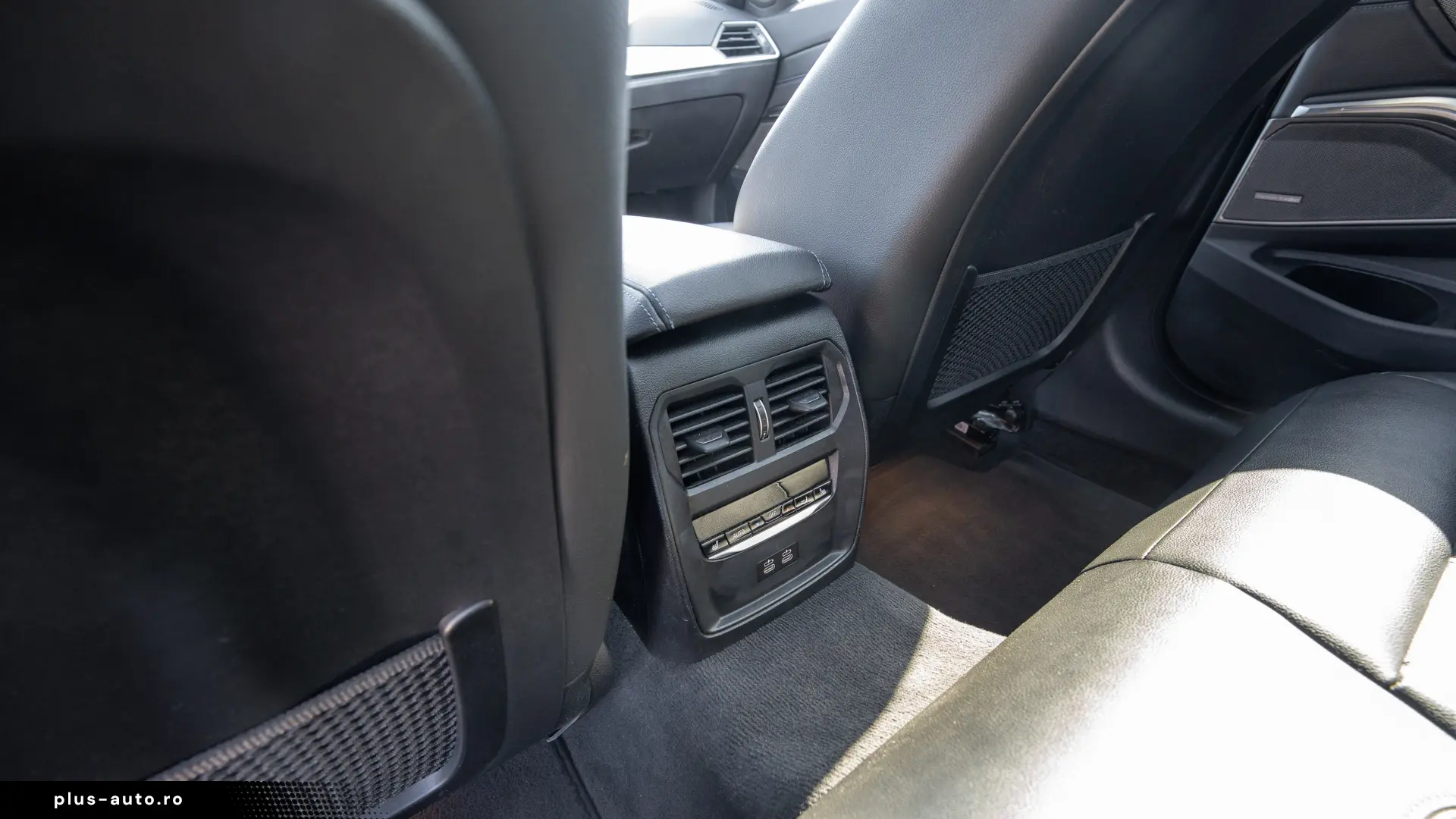 BMW M340d xDrive Touring  Pano  Head-Up  H K  Led
