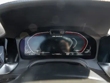 BMW M340d xDrive Touring  Pano  Head-Up  H K  Led