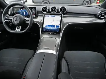 Mercedes-Benz C 300 AMG AHK MBUX KLIMA