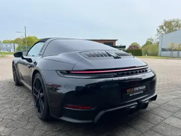 PORSCHE Targa 4 GTS T-Hybrid Sport Chrono BOSE PASM PDK