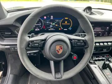 PORSCHE Targa 4 GTS T-Hybrid Sport Chrono BOSE PASM PDK