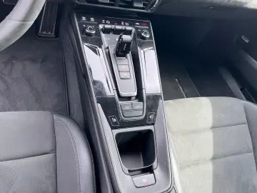 PORSCHE Targa 4 GTS T-Hybrid Sport Chrono BOSE PASM PDK