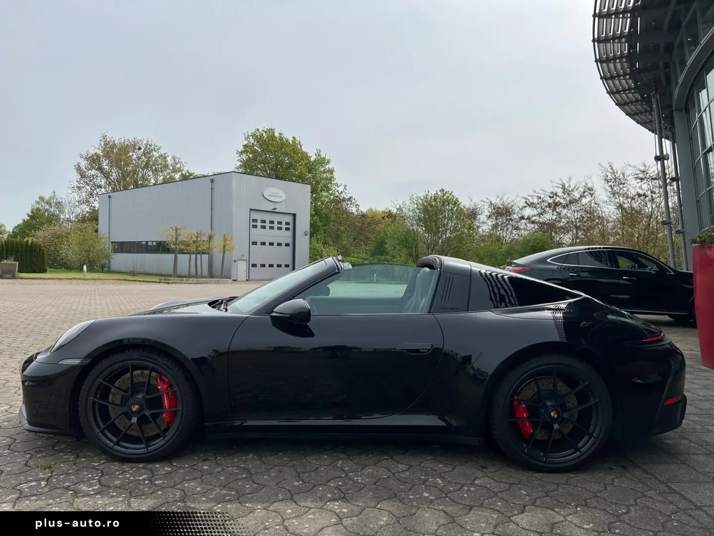 PORSCHE Targa 4 GTS T-Hybrid Sport Chrono BOSE PASM PDK
