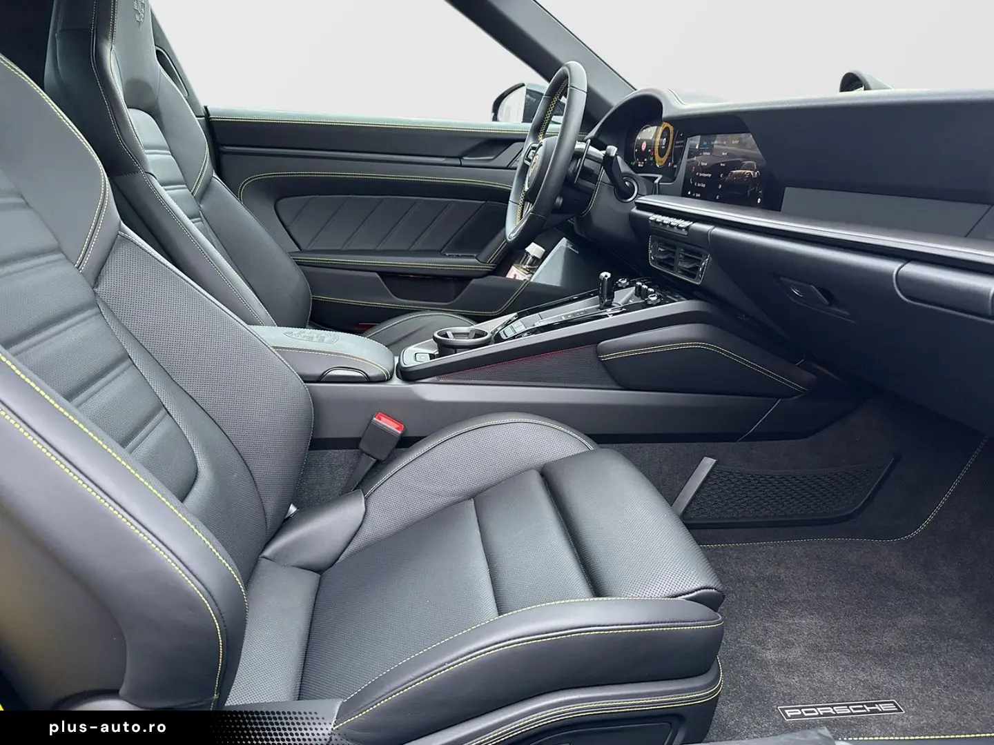 PORSCHE 911 992 Targa 4 GTS Burmester