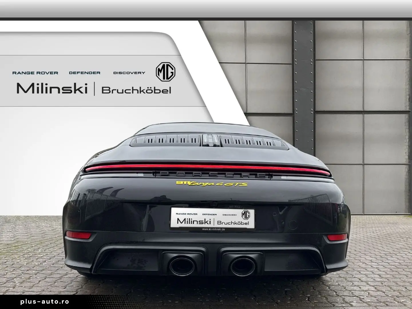 PORSCHE 911 992 Targa 4 GTS Burmester