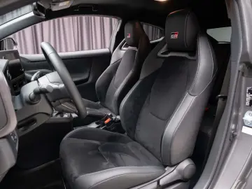Toyota YARIS GR Sebastien Ogier Edition