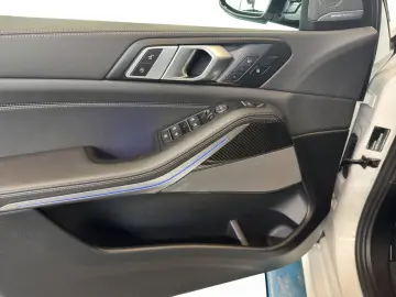 BMW X5 xDr30d MSport 360 Ventilation H&K GestureControl