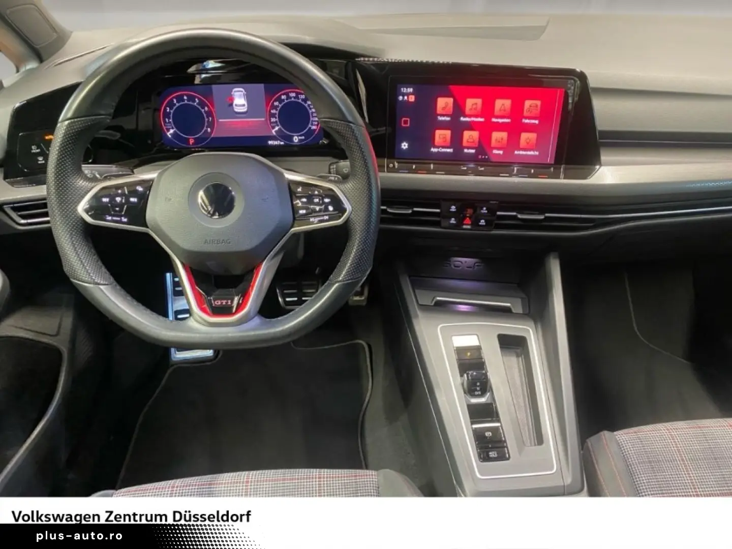 VW Golf GTI 2.0 TSI DSG Pano IQ.Light Navi