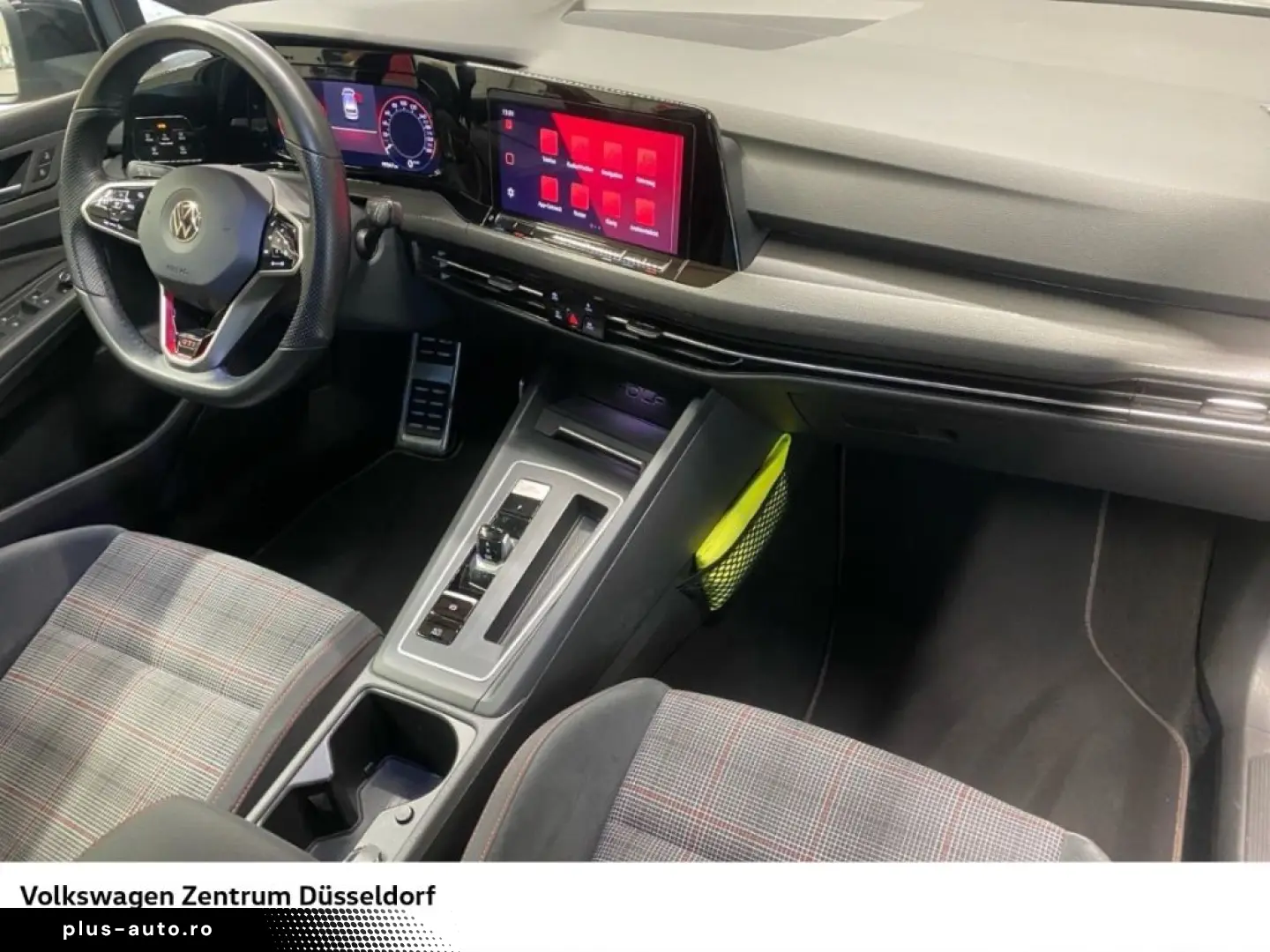 VW Golf GTI 2.0 TSI DSG Pano IQ.Light Navi
