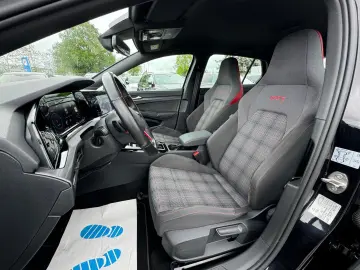 VW Golf Lim 2.0TSI GTI Black Style Navi Kamera