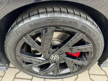 VW Golf Lim 2.0TSI GTI Black Style Navi Kamera