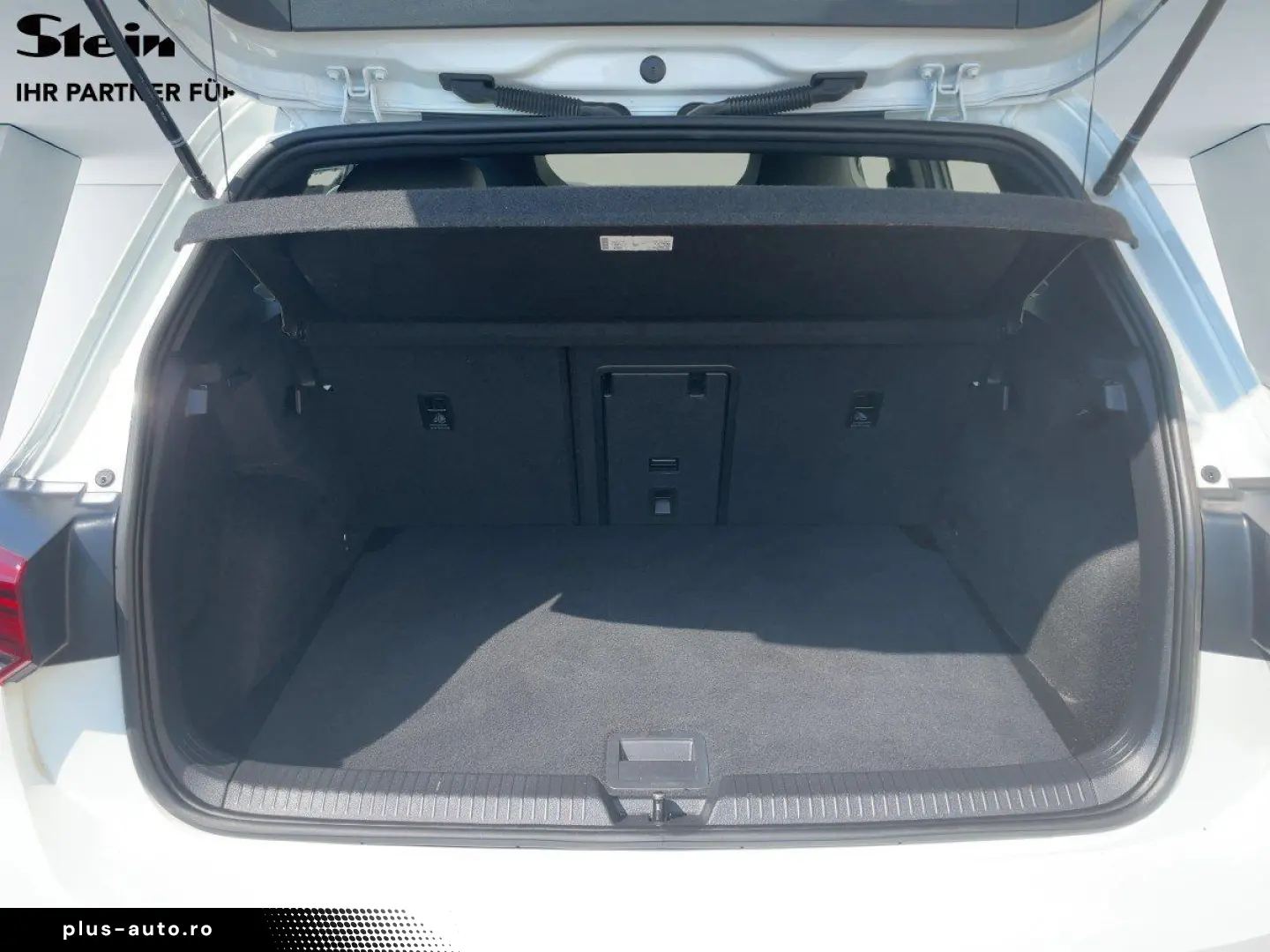 VW Golf R-Line 1.5 eTSI ACC LED NAVI PDC VIRT SHZ