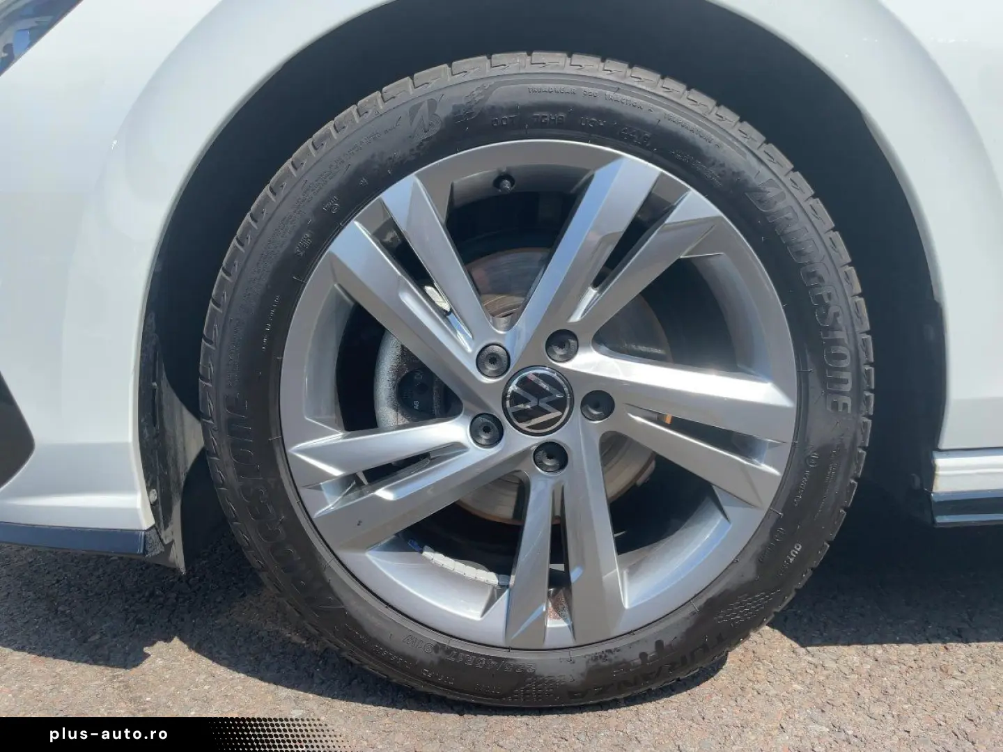VW Golf R-Line 1.5 eTSI ACC LED NAVI PDC VIRT SHZ