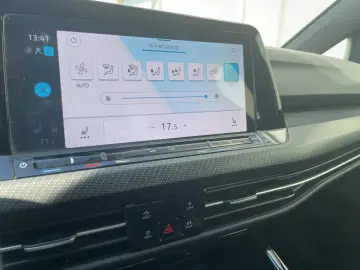 VW Golf R-Line 1.5 eTSI ACC LED NAVI PDC VIRT SHZ