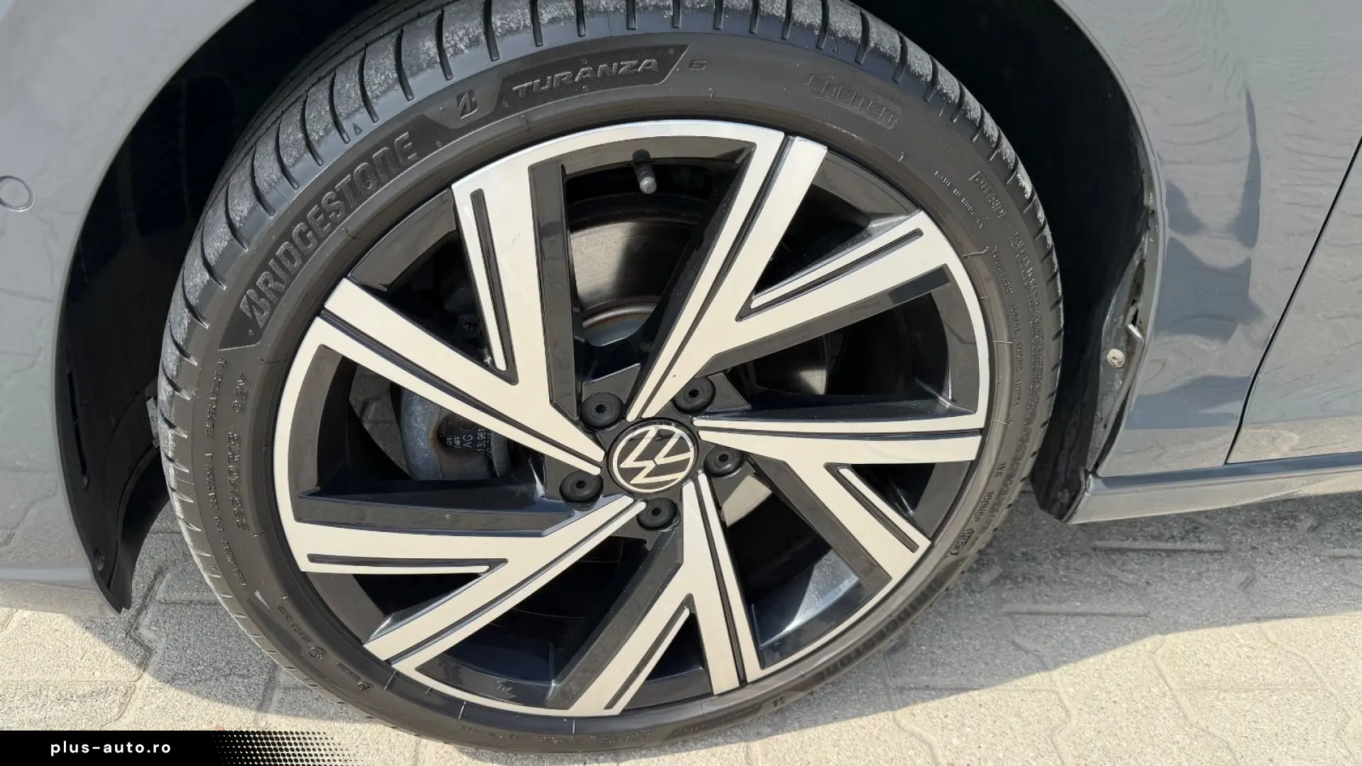 VW Golf 8 2.0 TSI Highline Pano. LED Standh. HeadUp