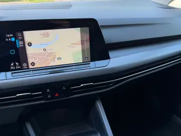 VW Golf 8 2.0 TSI Highline Pano. LED Standh. HeadUp