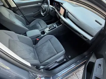 VW Golf 8 2.0 TSI Highline Pano. LED Standh. HeadUp