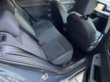 VW Golf 8 2.0 TSI Highline Pano. LED Standh. HeadUp