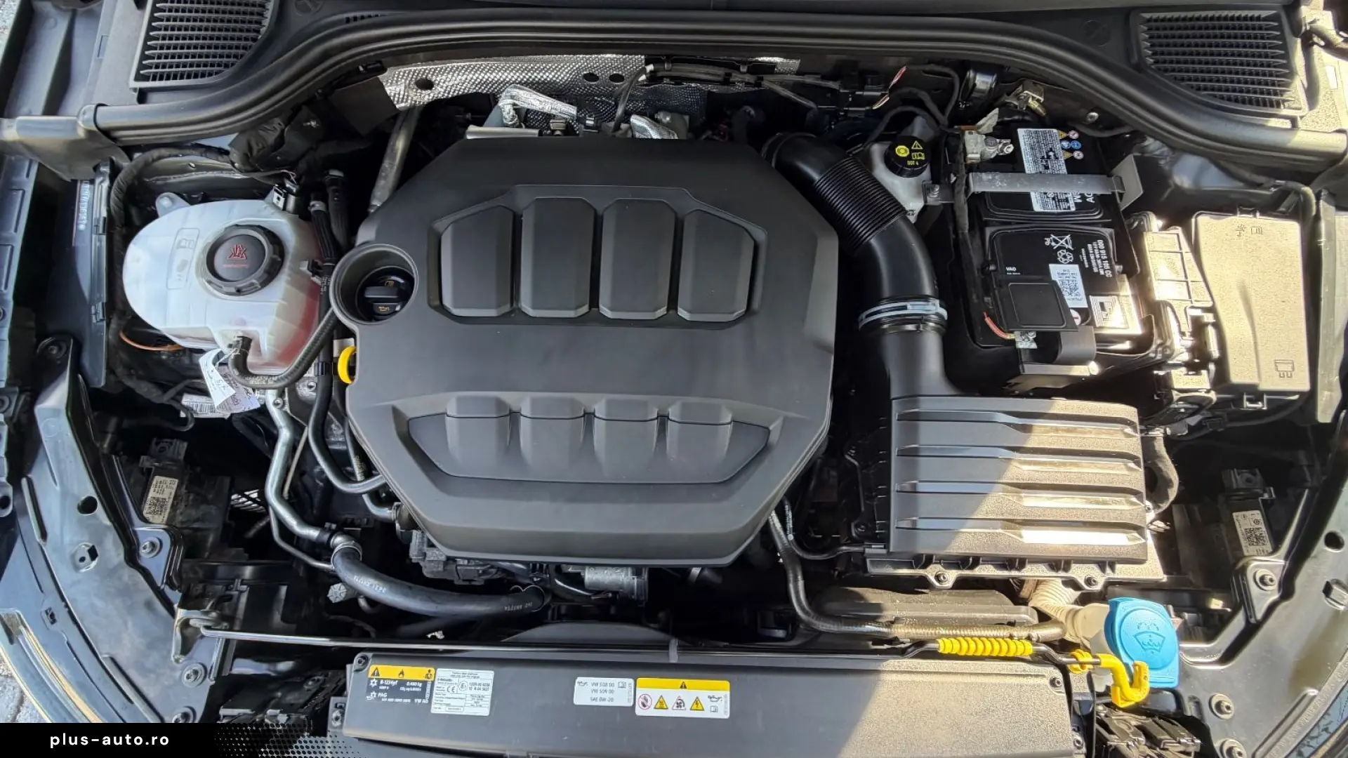 VW Golf 8 2.0 TSI Highline Pano. LED Standh. HeadUp
