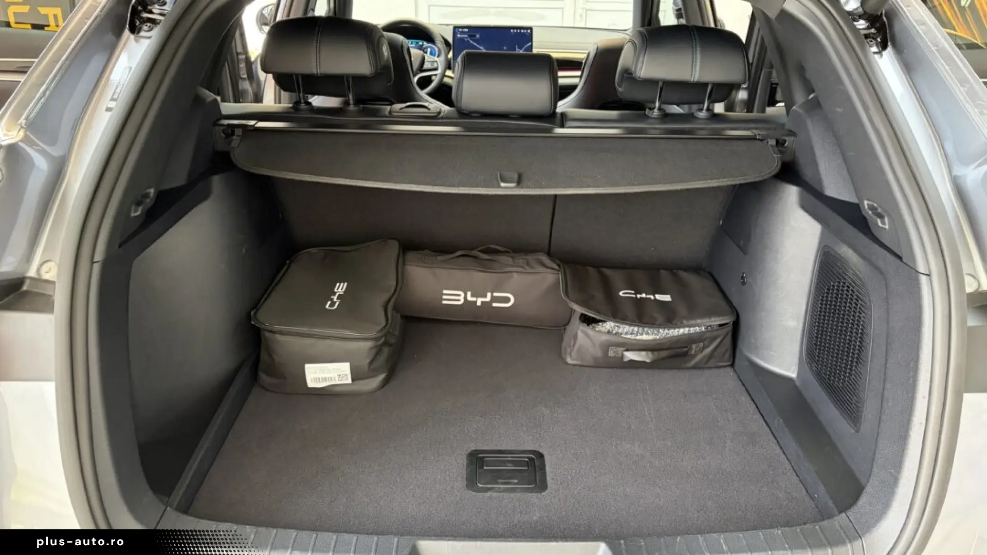 BYD SEAL U DM-i PHEV 2025-09