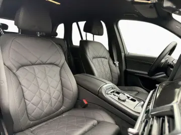 BMW X5 xDr30d MSpo Massage Ventil AirSusp SoftClo 360