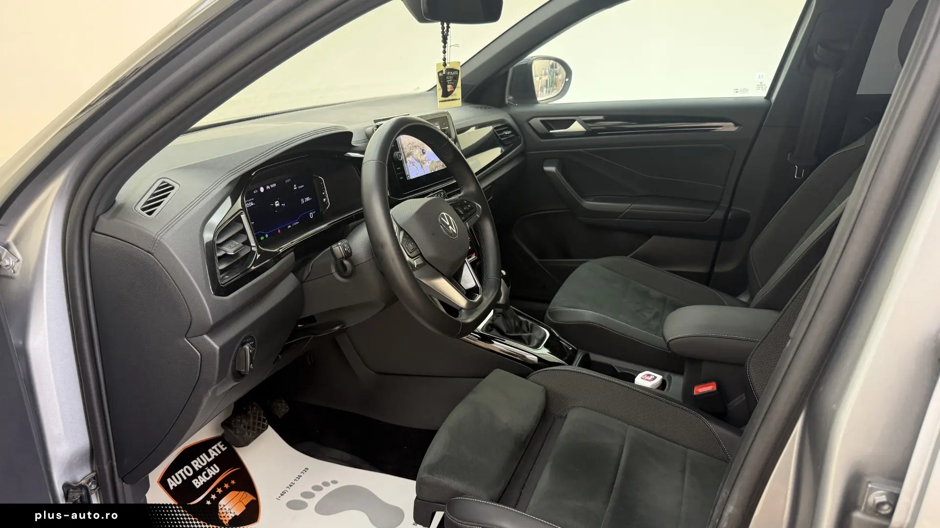 Volkswagen   T-Roc   1.5 TSI   150CP   An 2025   Euro 6   Au