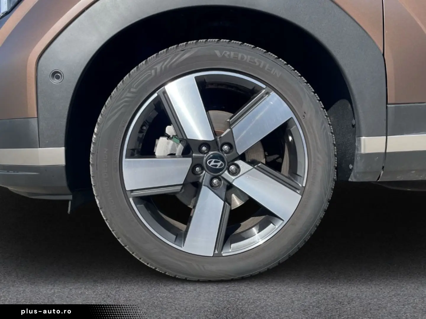HYUNDAI SANTA FE HEV MY25 1.6 AT 4WD Signature Komf Tech
