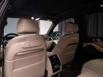 BMW X7 4.0i