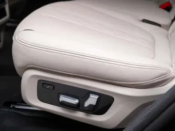 BMW X7 4.0i
