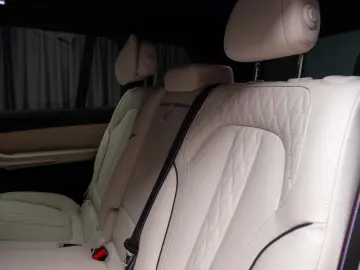 BMW X7 4.0i