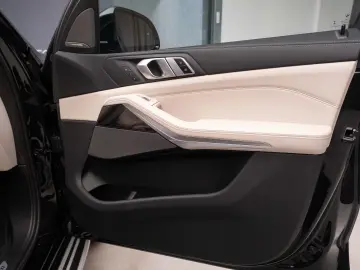 BMW X7 4.0i