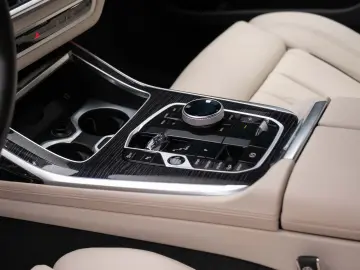 BMW X7 4.0i