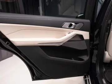 BMW X7 4.0i
