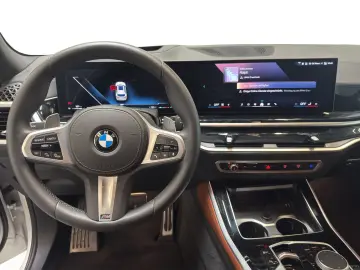 BMW X5 xDr30d MSpo Massage Ventil SoftClo AirSusp 4ZClima