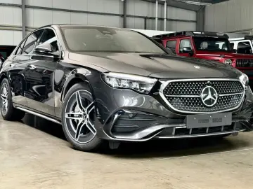 MERCEDES-BENZ E 220 d   AMG Line Advanced   Pano